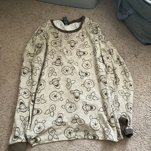 Disney Winnie The Pooh Pajama Set - Picture 9 of 12